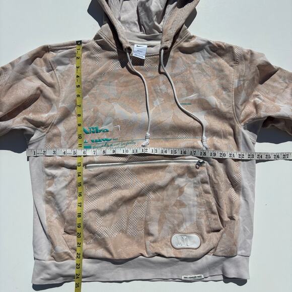 Nike Dri Fit Men’s Standard Issue Aop Halftone Grid Hoodie Beige L - Picture 6 of 9